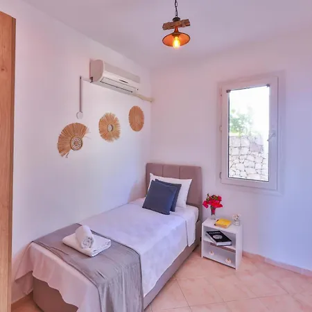 Holiday home Panaroma Meis Suits Kas
