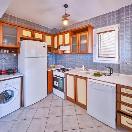 Holiday home Panaroma Meis Suits *