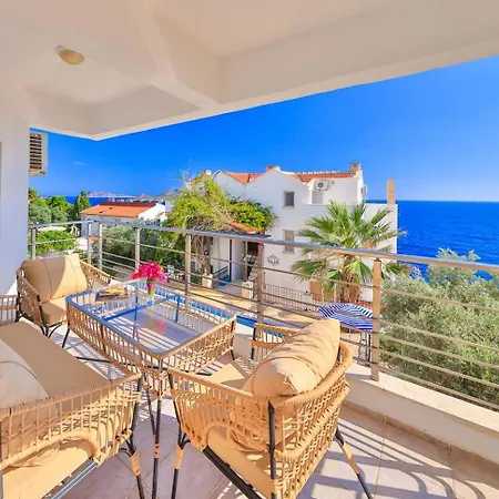 Holiday home Panaroma Meis Suits *