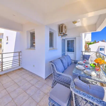 Panaroma Meis Suits Holiday home *